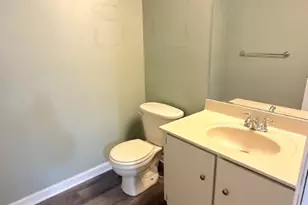 237 Kingsberry Dr, Franklin Township, NJ 08873 - Photo 11
