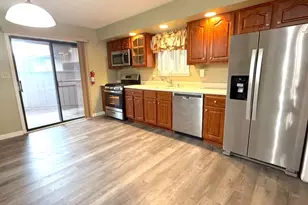 237 Kingsberry Dr, Franklin Township, NJ 08873 - Photo 9