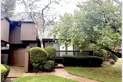 237 Kingsberry Dr #237, Franklin Township, NJ 08873 - Photo 3