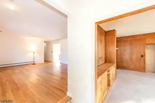 8 Franklin Dr, Mendham Township, NJ 07869 - Photo 9