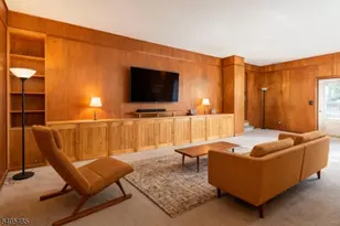 8 Franklin Dr, Mendham Township, NJ 07869 - Photo 7