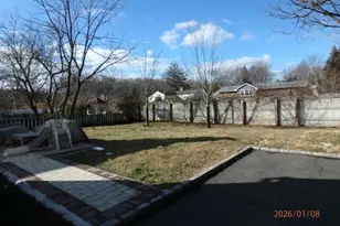 120 Meadowbrook Rd, Livingston, NJ 07039 - Photo 5