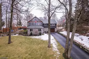 1212 Lakeside Dr, Vernon, NJ 07422 - Photo 3