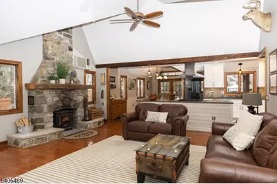 1212 Lakeside Dr, Vernon, NJ 07422 - Photo 7