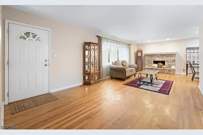 212 County Line Rd, Branchburg Township, NJ 08876 - Photo 3