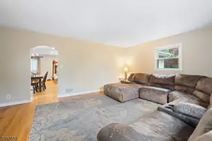 212 County Line Rd, Branchburg Township, NJ 08876 - Photo 17