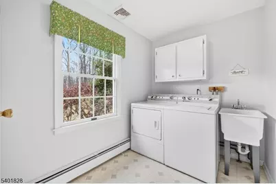 65 Wehrli Rd, Washington Township, NJ 07853 - Photo 23
