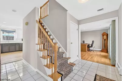 65 Wehrli Rd, Washington Township, NJ 07853 - Photo 9