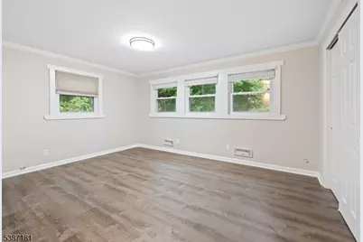 88 Emerson Rd, Franklin Township, NJ 08873 - Photo 11