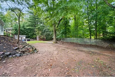 88 Emerson Rd, Franklin Township, NJ 08873 - Photo 25