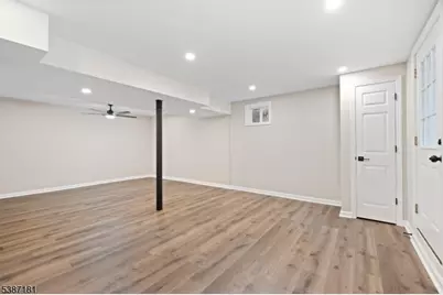 88 Emerson Rd, Franklin Township, NJ 08873 - Photo 17