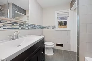 88 Emerson Rd, Franklin Township, NJ 08873 - Photo 13