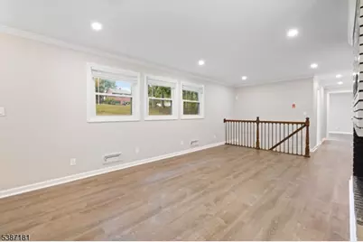 88 Emerson Rd, Franklin Township, NJ 08873 - Photo 3