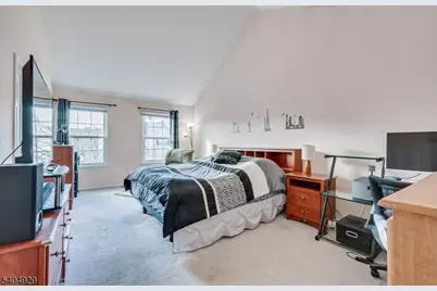 62 Magellan Way, Franklin Township, NJ 08823 - Photo 23