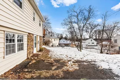 16 Absecon Rd, Parsippany, NJ 07054 - Photo 11