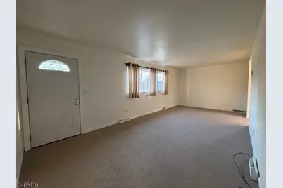 4 Spruce Dr, Green Township, NJ 07821 - Photo 7