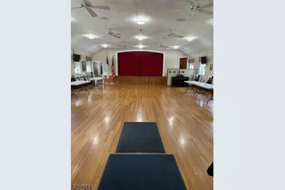 120-126 Lake Dr E, Wayne, NJ 07470 - Photo 3