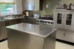 120-126 Lake Dr E, Wayne, NJ 07470 - Photo 5