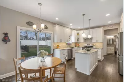 7 Winding Ridge Road, Jefferson Township, NJ 07849 - Photo 13