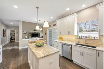 7 Winding Ridge Road, Jefferson Township, NJ 07849 - Photo 17