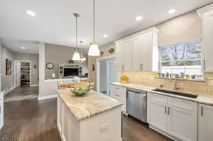 7 Winding Ridge Rd, Jefferson Township, NJ 07849 - Photo 17