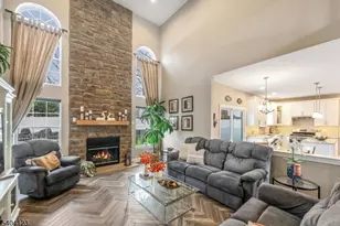 7 Winding Ridge Rd, Jefferson Township, NJ 07849 - Photo 9