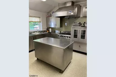 120 Lake Dr E, Wayne, NJ 07470 - Photo 5