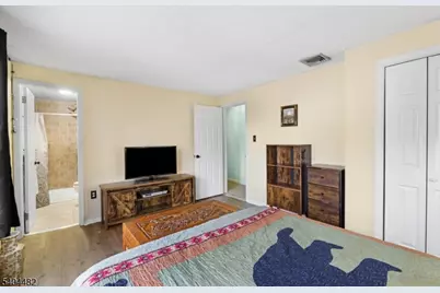 4 Bantry Ct, Vernon, NJ 07422 - Photo 11