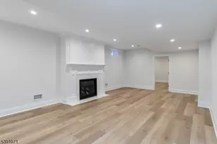 2 Whitman Dr, Chatham Township, NJ 07928 - Photo 39