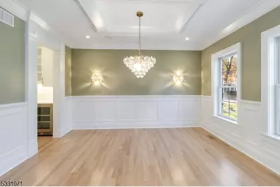 2 Whitman Dr, Chatham Township, NJ 07928 - Photo 9