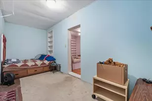 225 Irvington Ave, Franklin Township, NJ 08873 - Photo 7