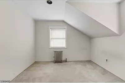 225 Irvington Ave, Franklin Township, NJ 08873 - Photo 21