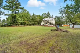 225 Irvington Ave, Franklin Township, NJ 08873 - Photo 27