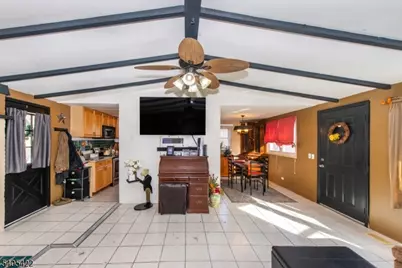 6 Mulberry St, Hamburg, NJ 07419 - Photo 5