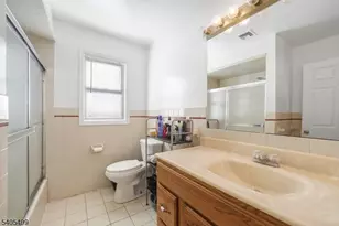 19 Vivian Ave, Emerson, NJ 07630 - Photo 15