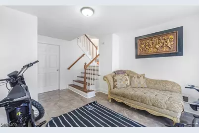 19 Vivian Ave, Emerson, NJ 07630 - Photo 5