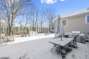 19 Vivian Ave, Emerson, NJ 07630 - Photo 25