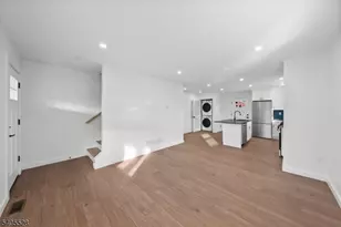 78 Anderson St, Raritan, NJ 08869 - Photo 9