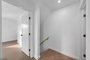 78 Anderson St, Raritan, NJ 08869 - Photo 15