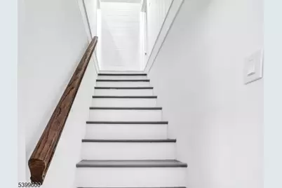 18 John St, Carteret, NJ 07008 - Photo 21