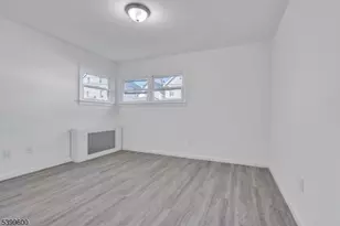 18 John St, Carteret, NJ 07008 - Photo 13