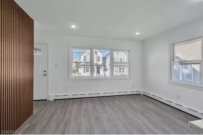 18 John St, Carteret, NJ 07008 - Photo 19