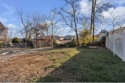 18 John St, Carteret, NJ 07008 - Photo 25