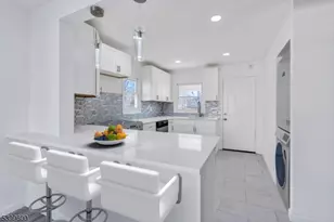 18 John St, Carteret, NJ 07008 - Photo 27