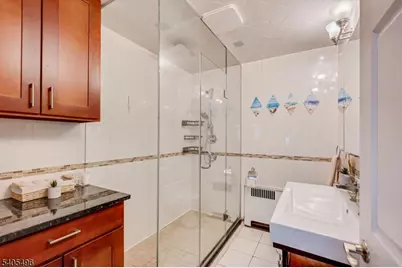 123 Harrison St, Bloomfield, NJ 07003 - Photo 17