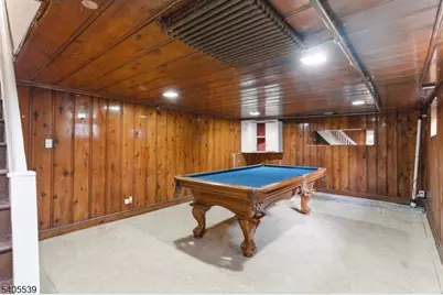 703 Elm St, Roselle, NJ 07203 - Photo 13