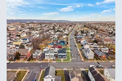 80 Anderson St, Raritan, NJ 08869 - Photo 29