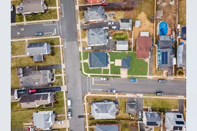 80 Anderson St, Raritan, NJ 08869 - Photo 27