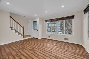 8 Village Park Ct, Scotch Plains Township, NJ 07076 - Photo 3