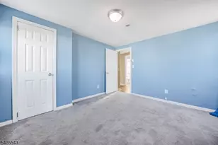 22 Falmouth Ave, Elmwood Park, NJ 07407 - Photo 21